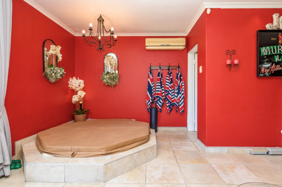4 Bedroom Property for Sale in Walmer Eastern Cape